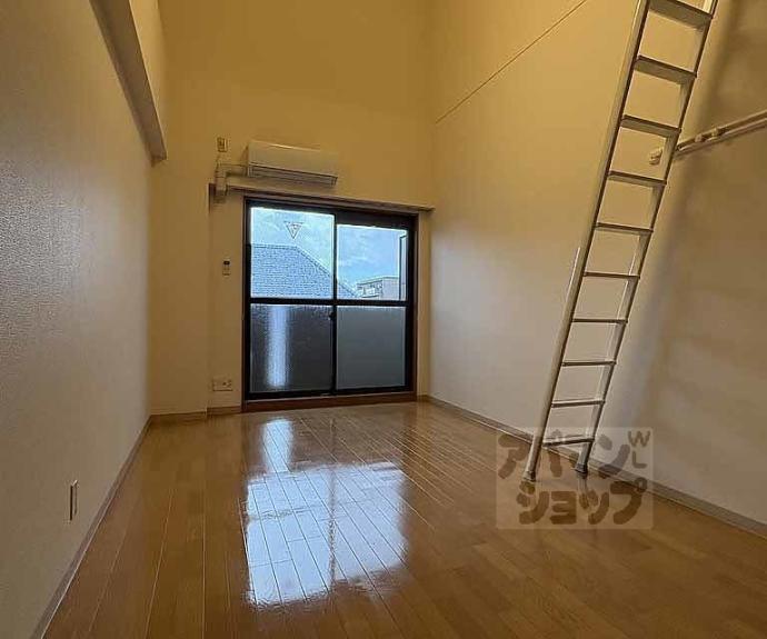 【エレガント鴨川】間取