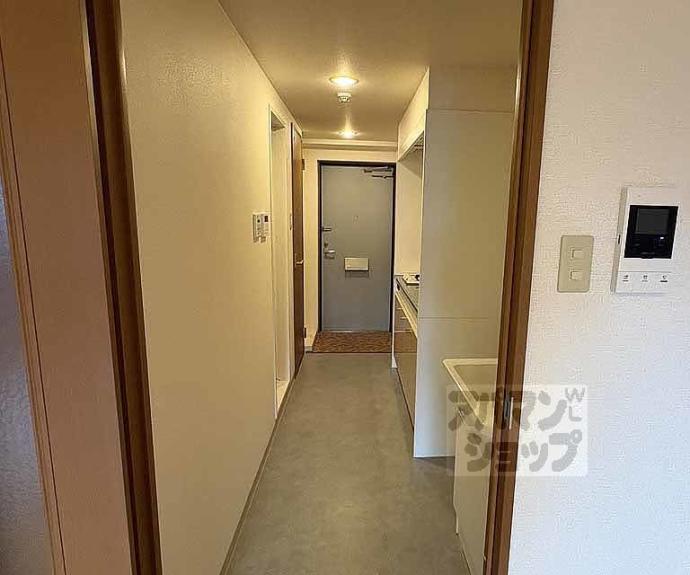 【エレガント鴨川】間取