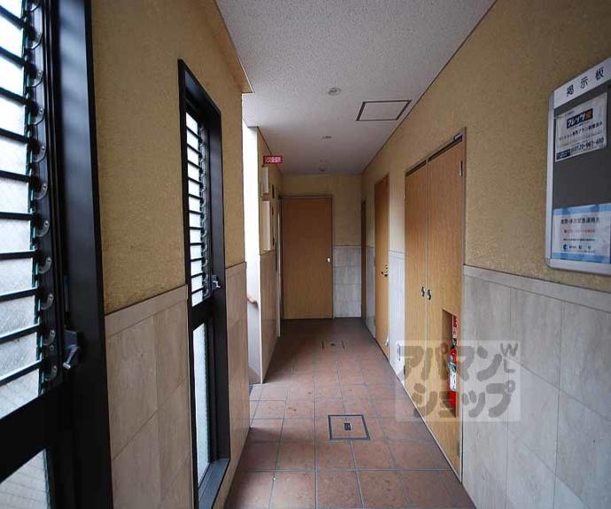 【エレガント鴨川】間取