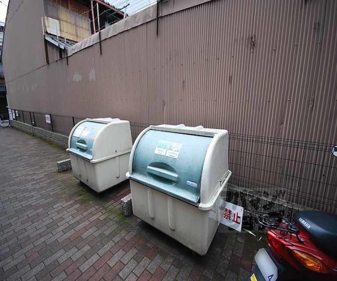 【エレガント鴨川】間取