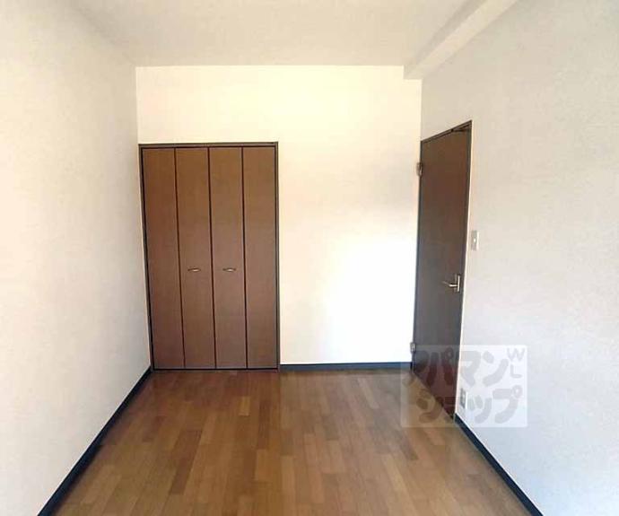 【エレガント鴨川】間取