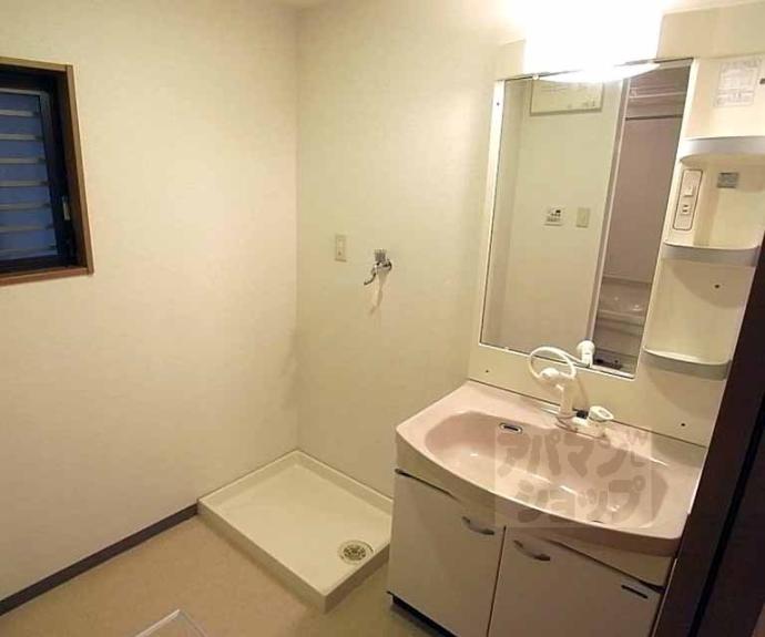 【エレガント鴨川】間取