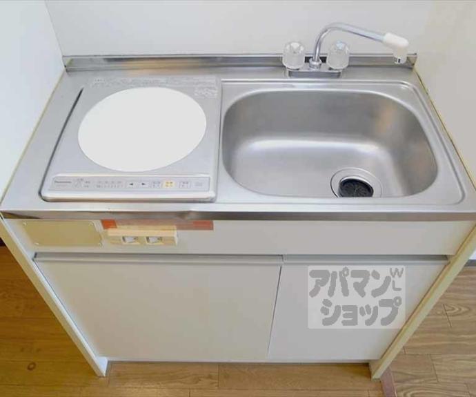 【カーサカネイチ】間取