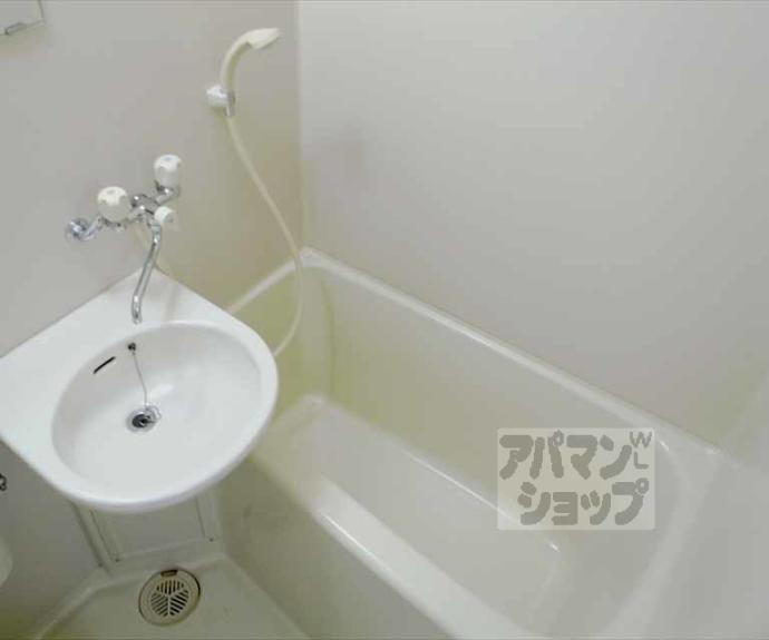 【カーサカネイチ】間取