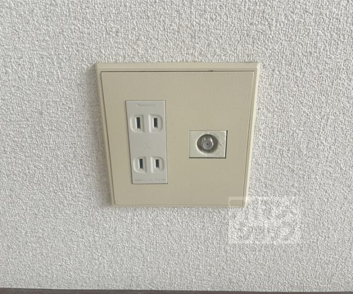 【メルシーメゾネット鞍馬口】間取