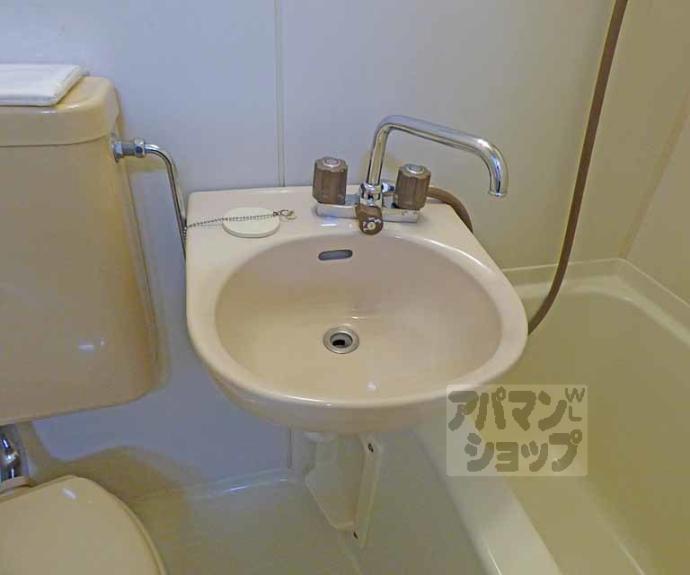 【ロイヤルハイツ一乗寺】間取