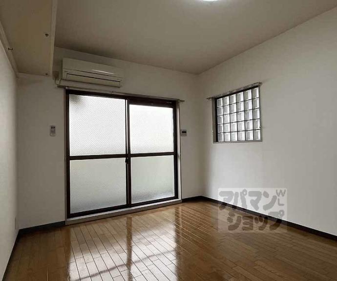 【ベルヴィ武者小路】間取