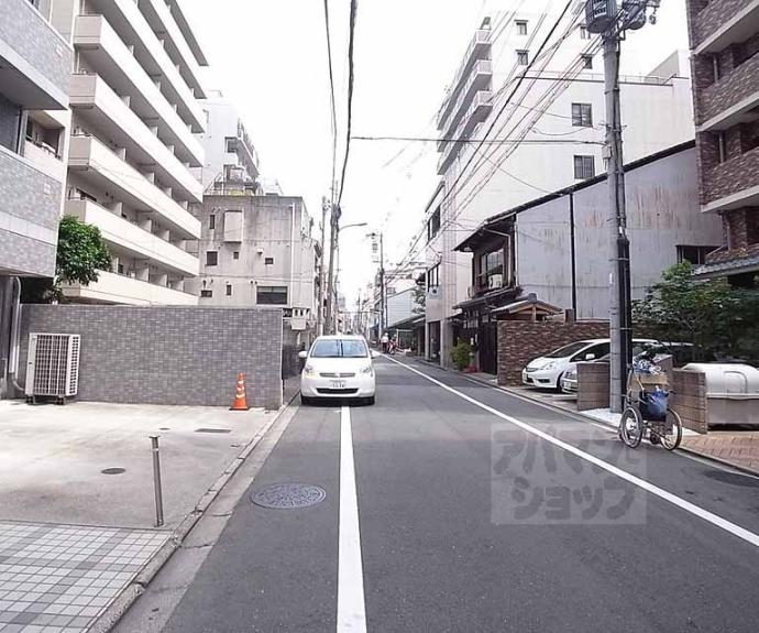 【トーカン五条烏丸キャステール】間取