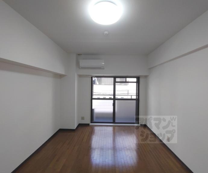 【トーカン五条烏丸キャステール】間取