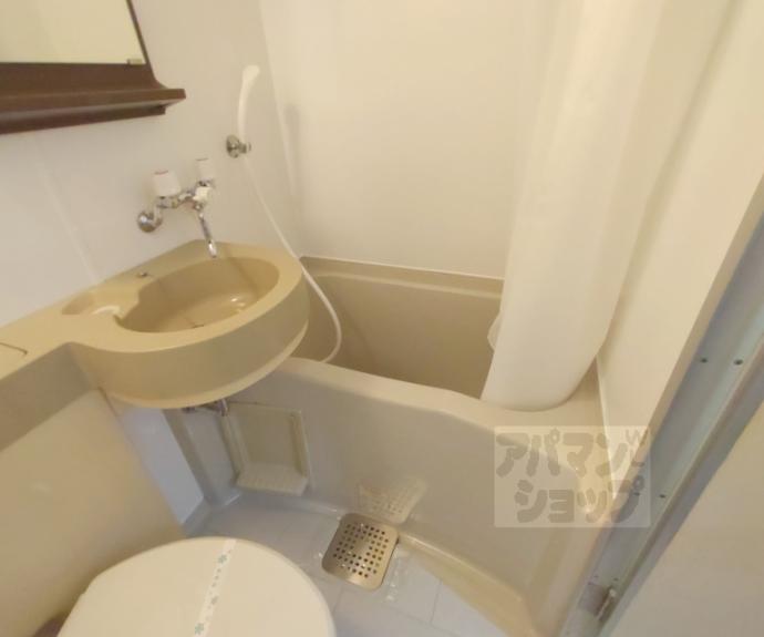 【トーカン五条烏丸キャステール】間取