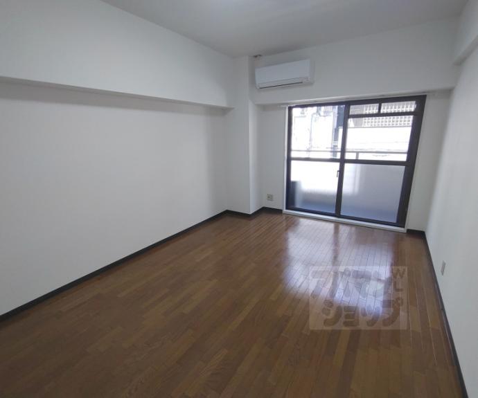 【トーカン五条烏丸キャステール】間取