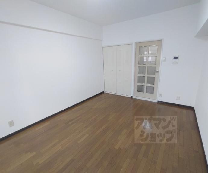 【トーカン五条烏丸キャステール】間取