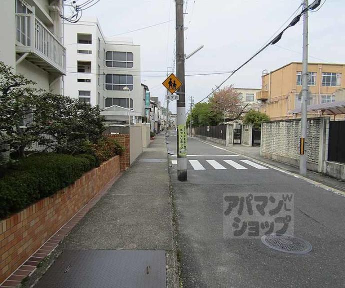 【アミティエ一乗寺】間取