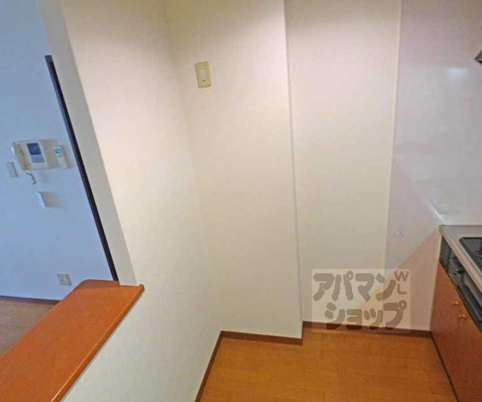 【ＦＯＵＲ　ＳＥＡＳＯＮＳ　ＣＯＵＲＴ】間取