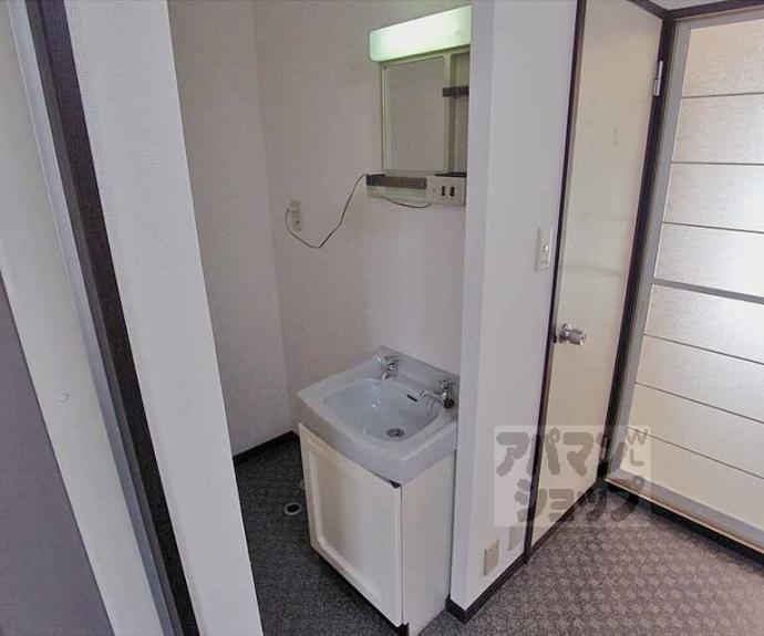 【ラフィネ北白川A/B棟】間取