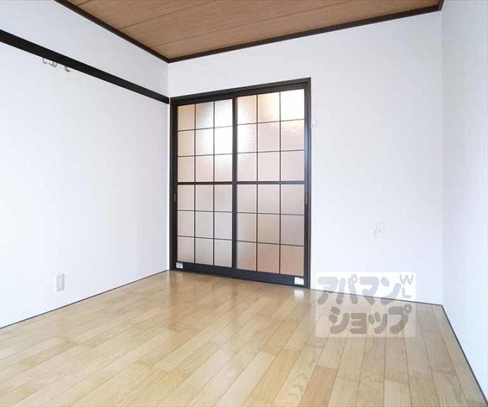 【タウニィ一乗寺】間取