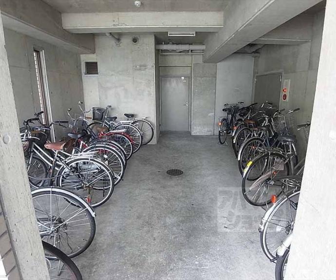 【メゾンジョアパートⅡ】間取