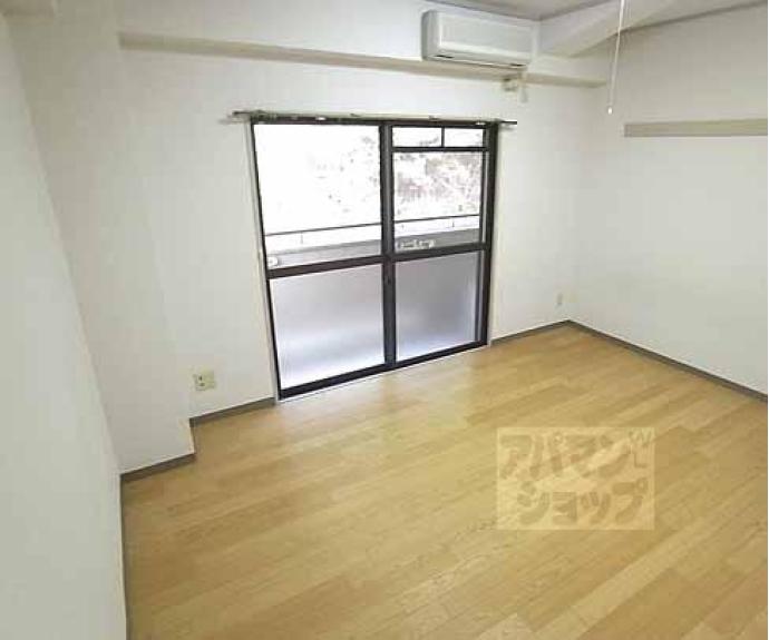 【メゾンジョアパートⅡ】間取