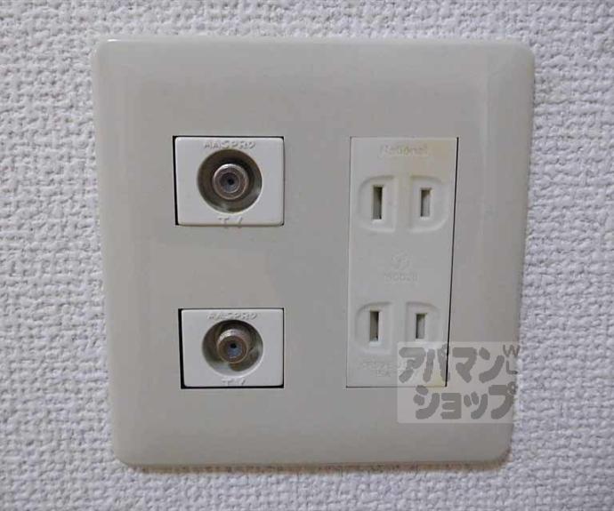 【メゾンジョアパートⅡ】間取