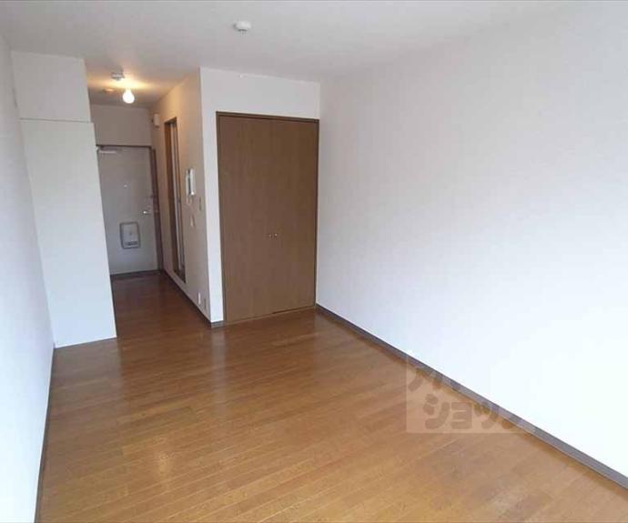 【ミニヨン北白川】間取