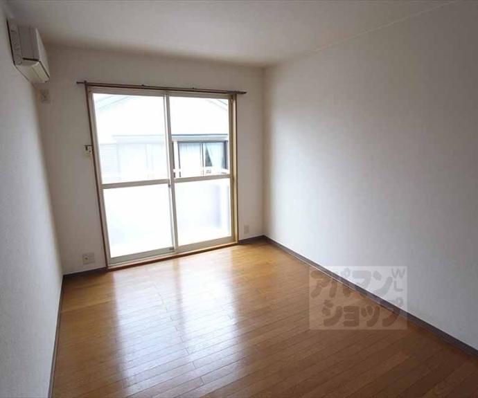 【ミニヨン北白川】間取