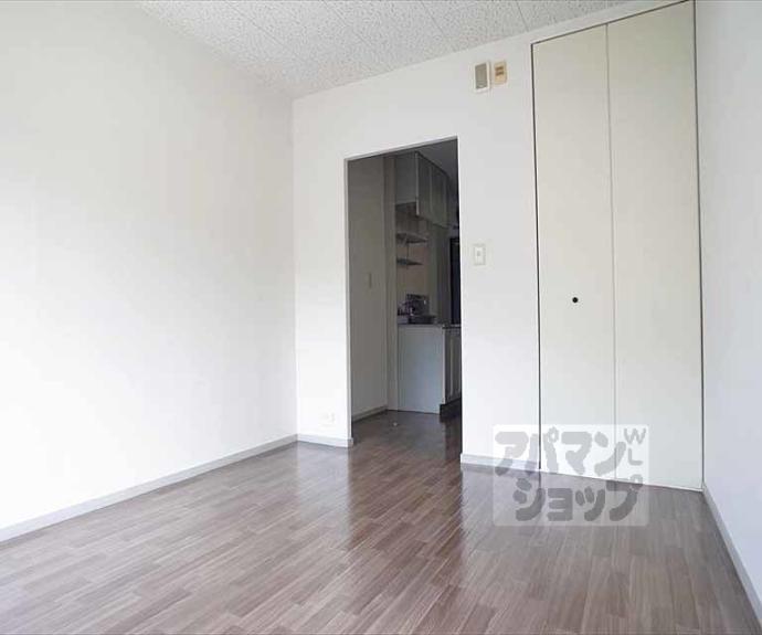 【グリーンキャンパス北白川】間取