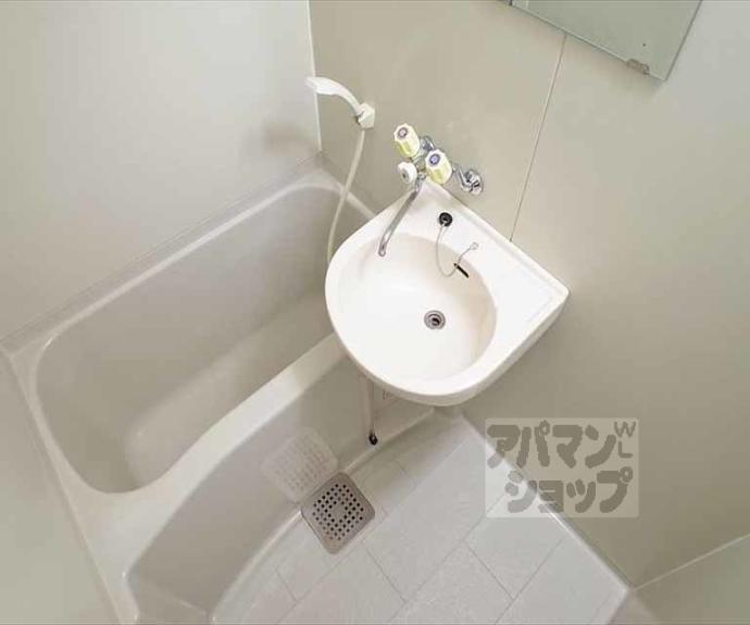 【グリーンキャンパス北白川】間取