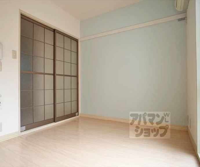 【ＢＬＯＯＭ　ＣＯＵＲＴ】間取