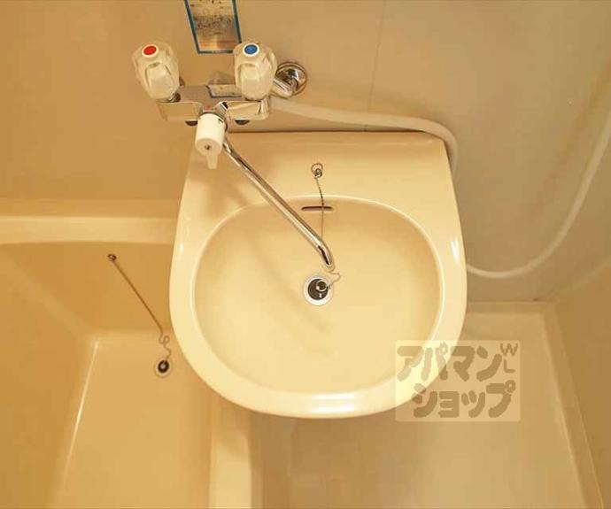 【ＢＬＯＯＭ　ＣＯＵＲＴ】間取