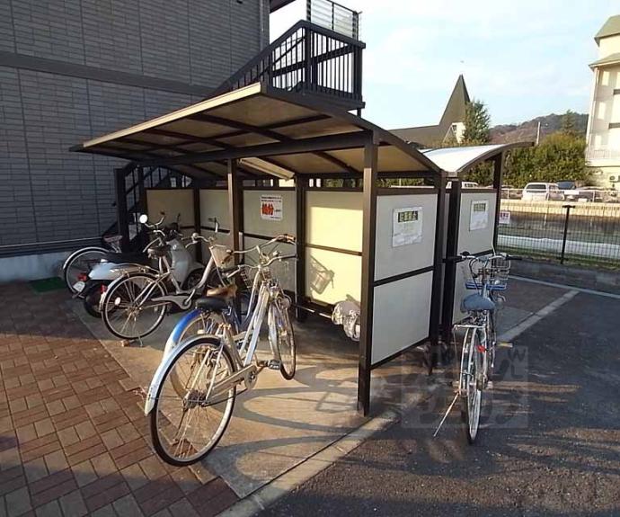 【リーヴル松ヶ崎】間取