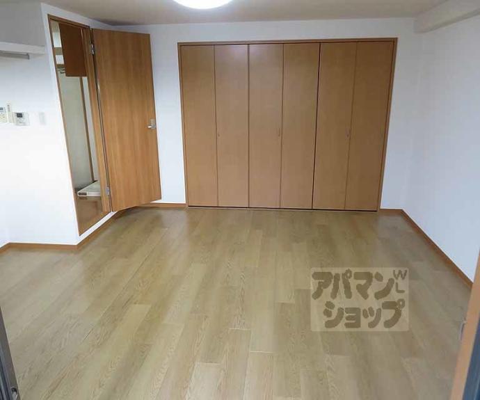 【フラッティ円町北】間取