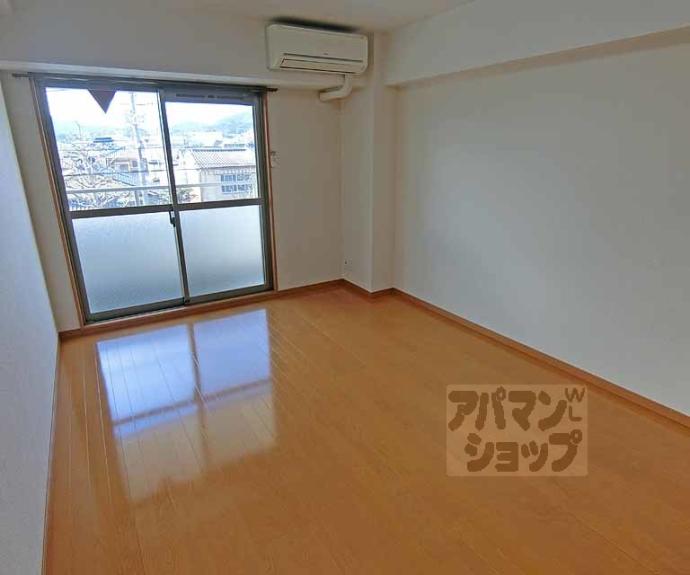 【フラッティ円町北】間取