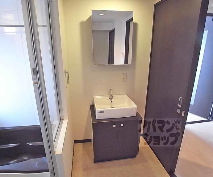 【SHICATA ONZE BLDG】間取