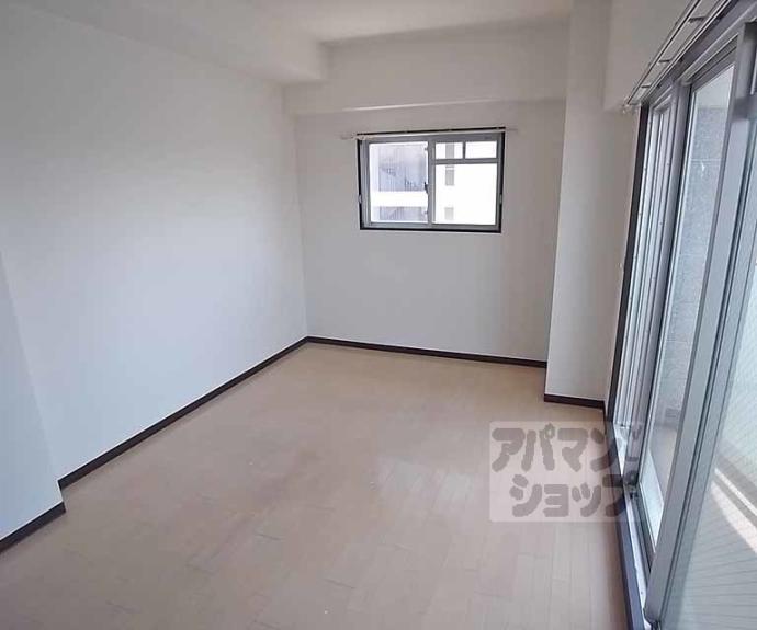 【SHICATA ONZE BLDG】間取