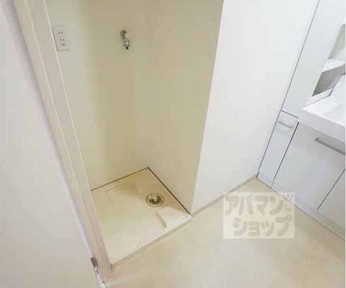 【リラクセ大枝】間取