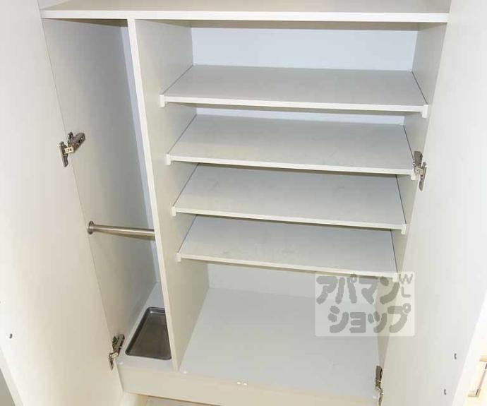 【エストーネ京都二条】間取