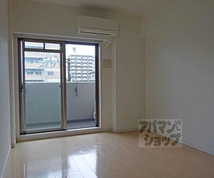 【アドバンス京都四条堀川ノーブル】間取