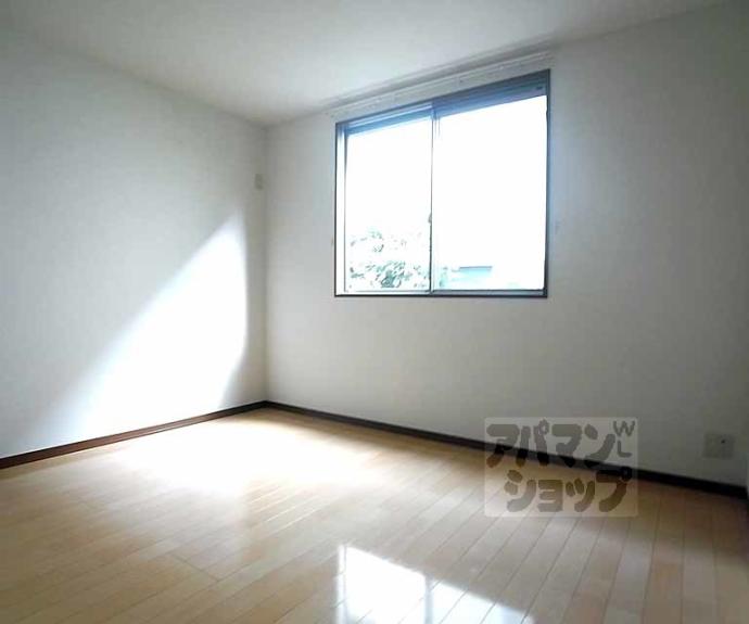 【ラフィーネ葛野】間取