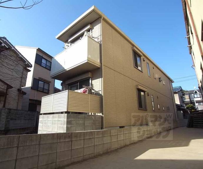 【メゾン和泉式部】間取