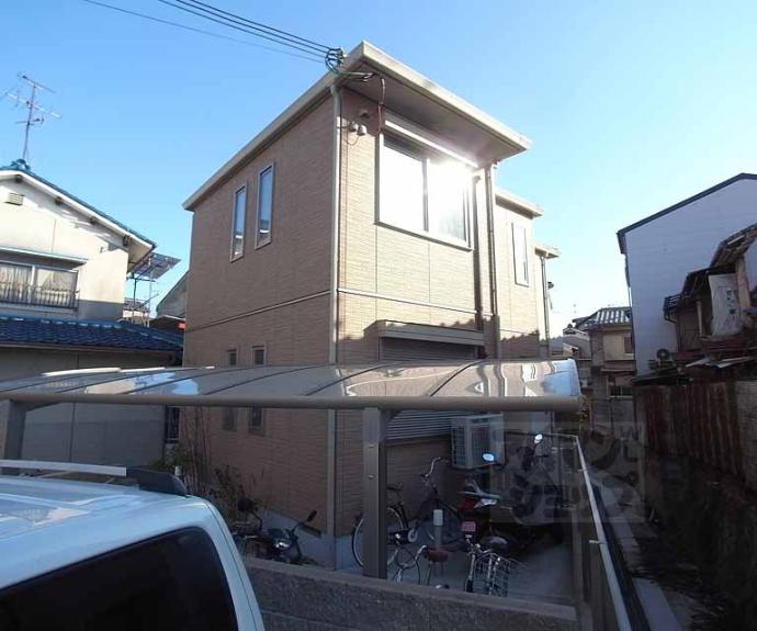 【メゾン和泉式部】間取