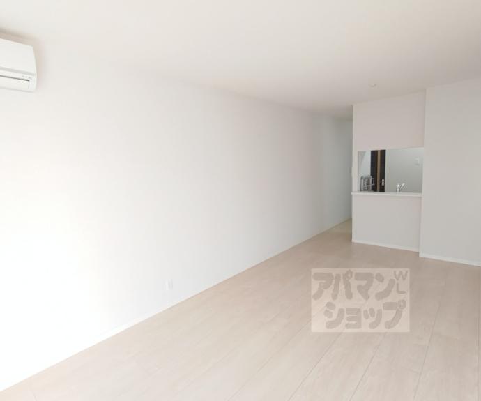 【メゾン和泉式部】間取