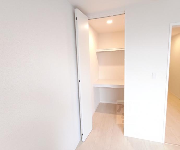 【メゾン和泉式部】間取