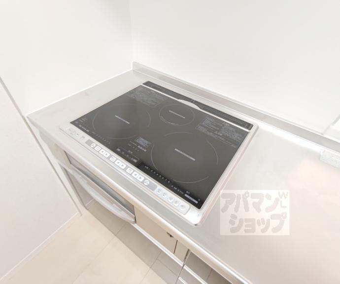 【メゾン和泉式部】間取