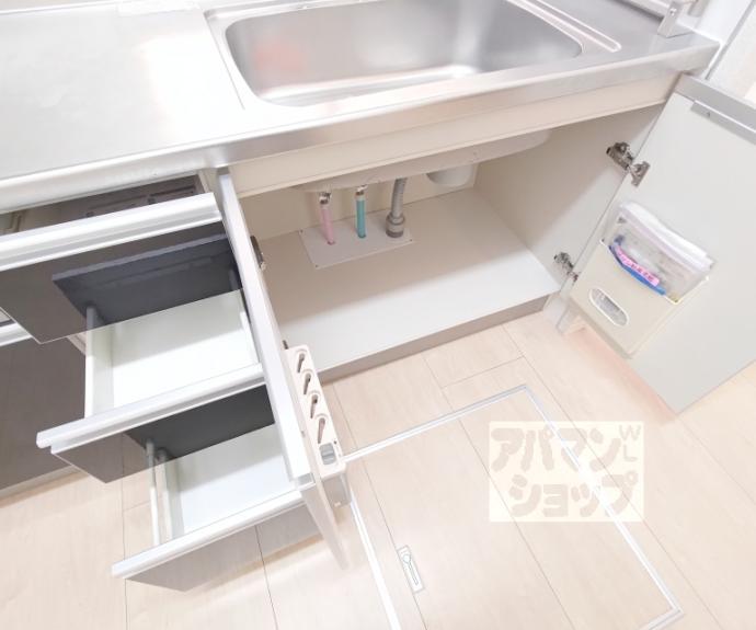 【メゾン和泉式部】間取