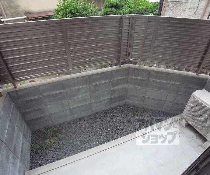 【メゾン和泉式部】間取