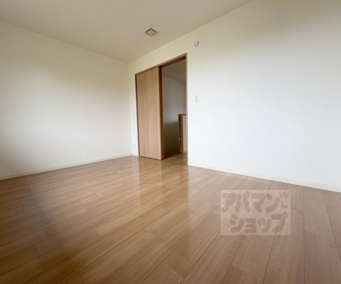 【シャーメゾン嵐山】間取