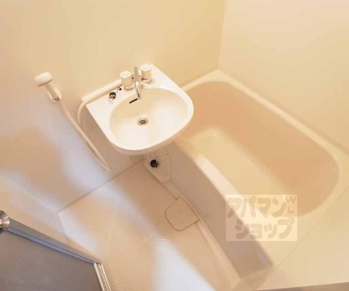 【メモワール上桂】間取