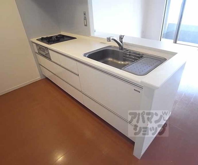 【サーパスシティ西院日照町】間取