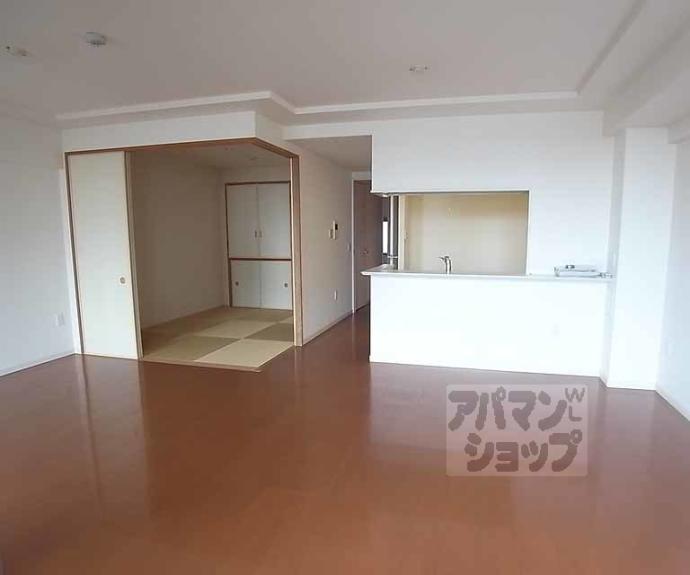 【サーパスシティ西院日照町】間取