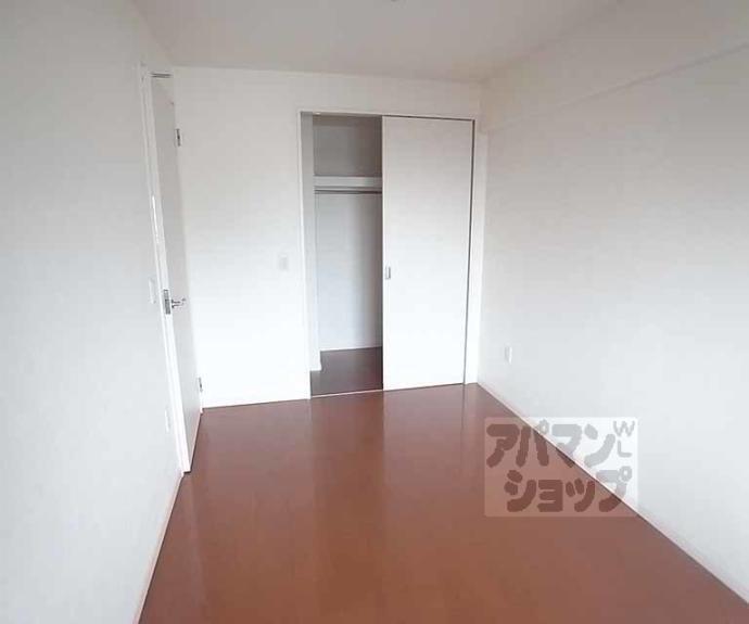 【サーパスシティ西院日照町】間取